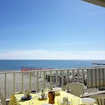 T2 Cabine-superbe Vue Et Accès Direct Proche Commerces-6at28 *